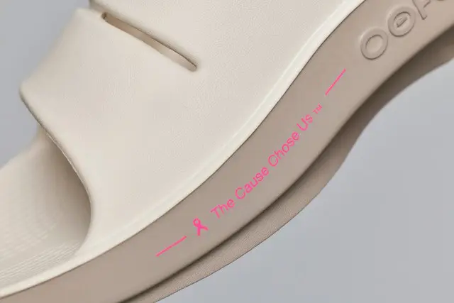 Close up picture of white slide
