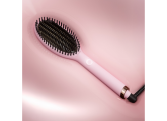 picture of a pink hot brush