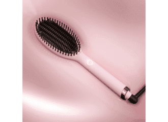 picture of a pink hot brush