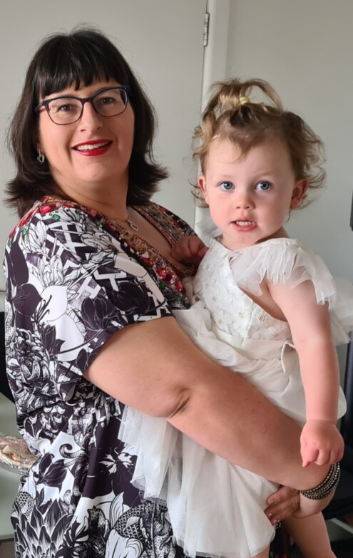 Image of Rachel and her niece, Aurora